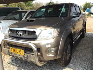 Toyota Hilux Lenged 40, Gold, Double Cab, 255000km, 3.0 Ltr Diesel, 2010