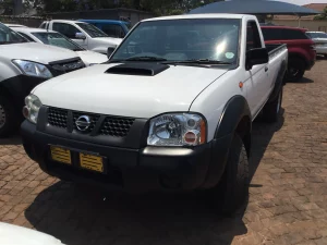 Nissan Np300, 2.5ltr Diesel, 2014
