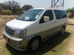 Nissan Elgrand Caravan