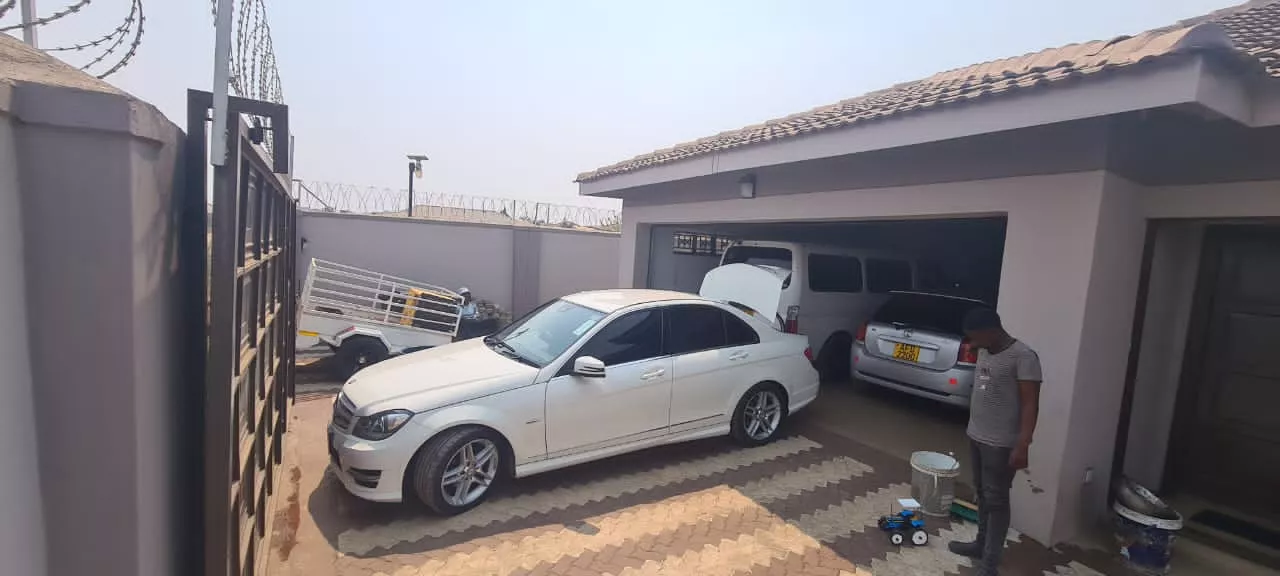 Mercendes Benz W204 C200 Avantgarde Blue Efficiency - Image 4