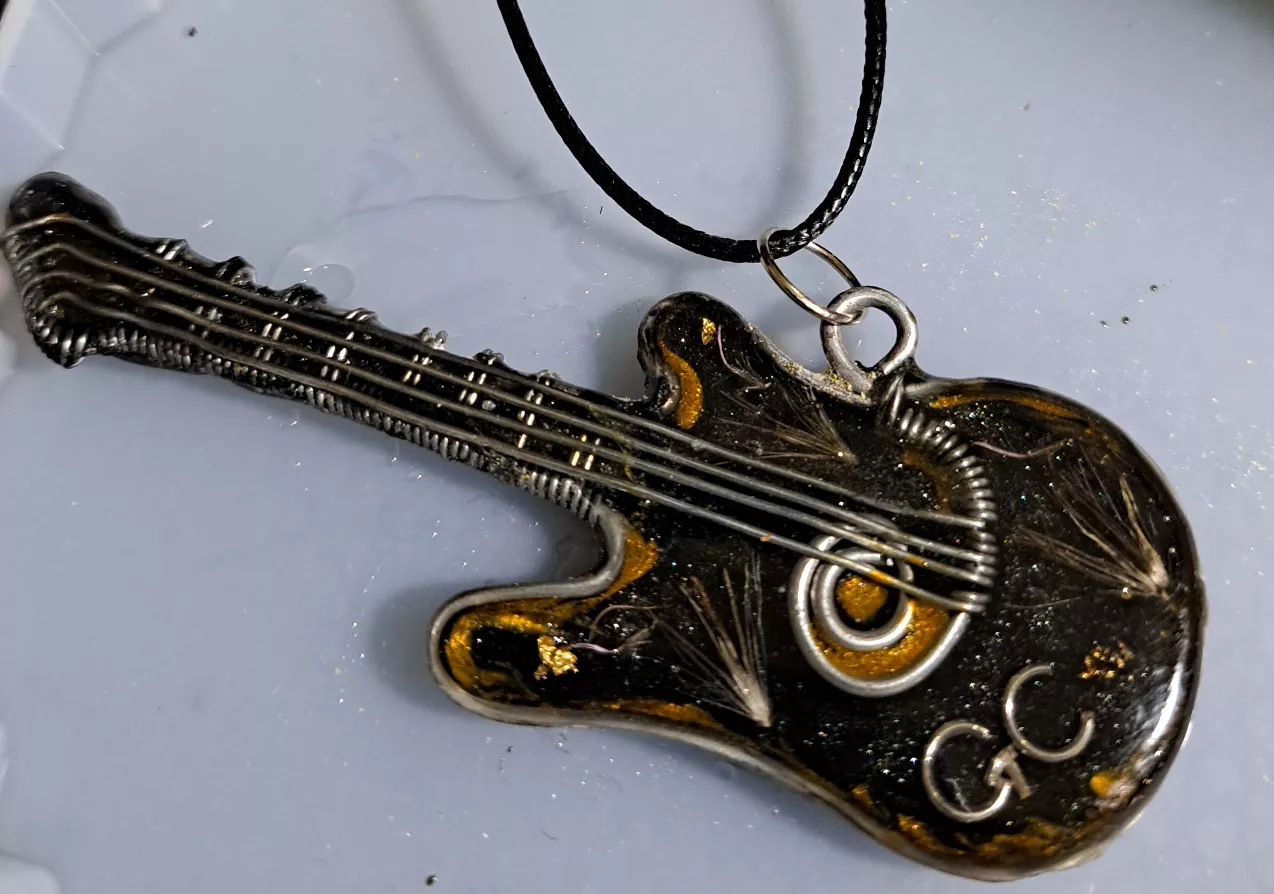 Wire And Resin Guitar Necklace - Image 3