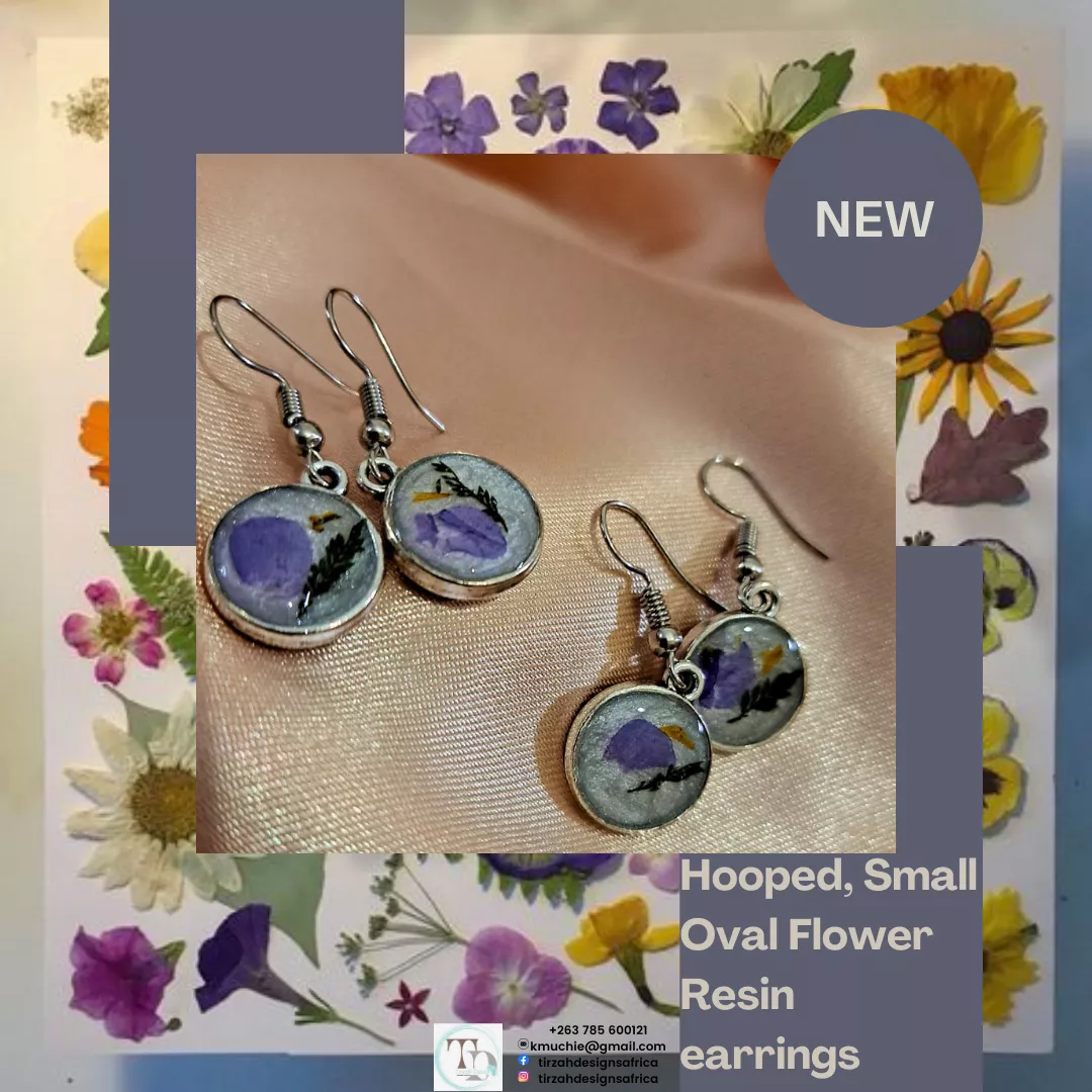 Flower Resin Earrings| Oval Hoops| Elegant Earrings| Gift For Her| Gift