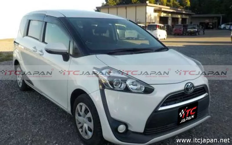 Toyota Sienta 2016