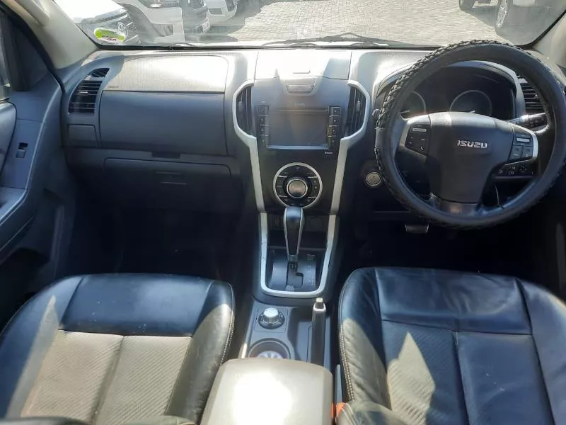 Isuzu Kb - Image 5