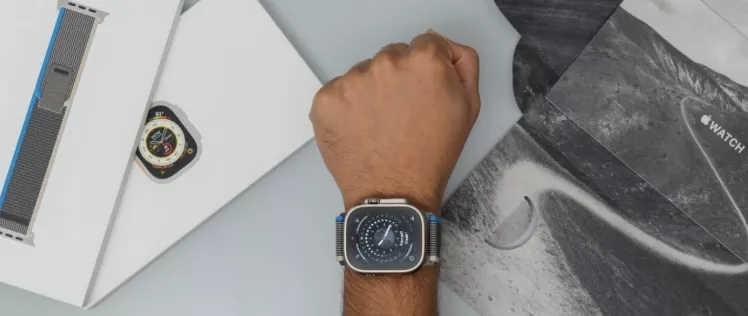 Apple Watch Ultra 49mm - Image 2