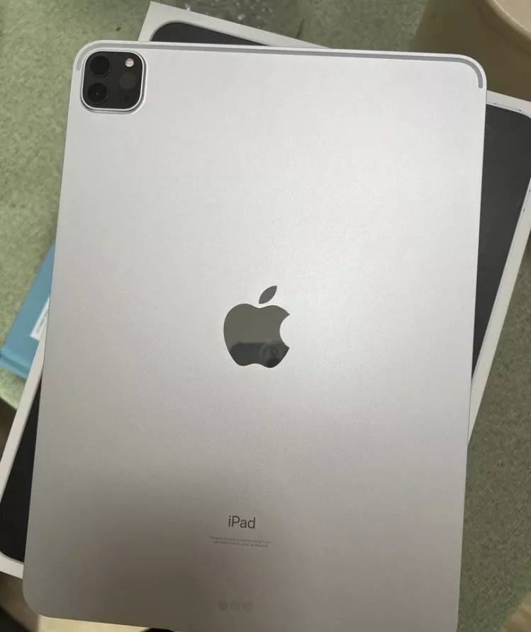 Ipad Pro 3rd Gen 2021 Wi-fi Only 256gb - Image 4