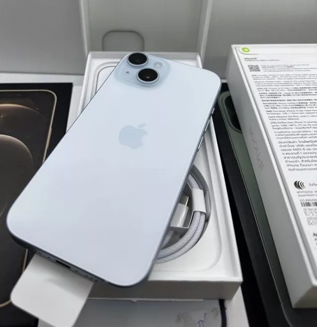 Iphone 15 - 128gb - Image 4