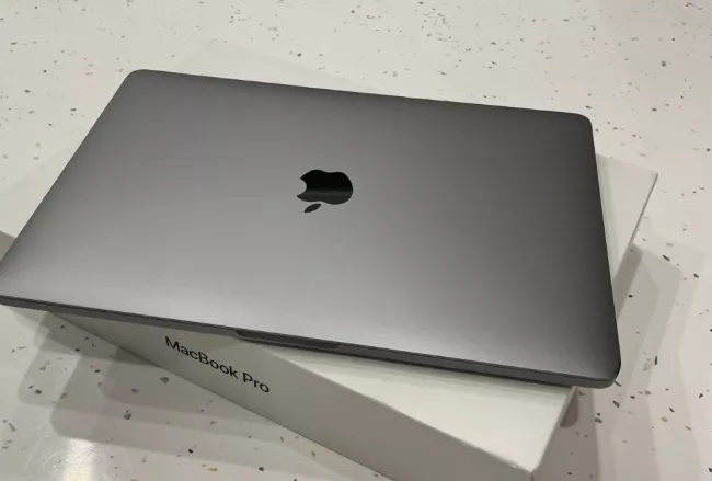 Macbook Pro 2020 - 256 Gb