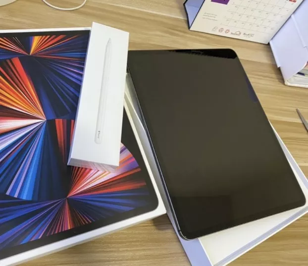 Ipad Pro 6th Gen 2022 Wi-fi Only 128 Gb - Image 5