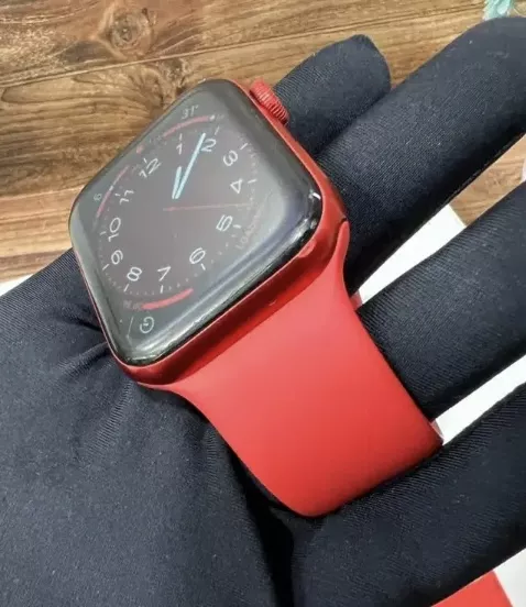 Iwatch Series 7 - 45mm Gps Only - Image 5