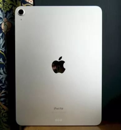 Ipad Air 5th Gen 2022 Wi-fi+cellular 64gb - Image 3