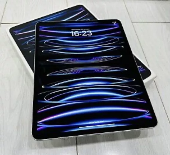 Ipad Pro 6th Gen 2022 Wi-fi Only 128 Gb - Image 2