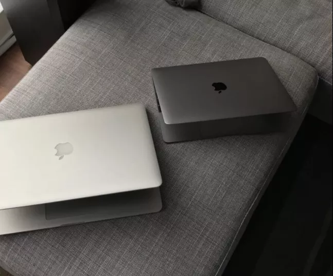 Macbook Pro 2022 - 256 Gb - Image 3