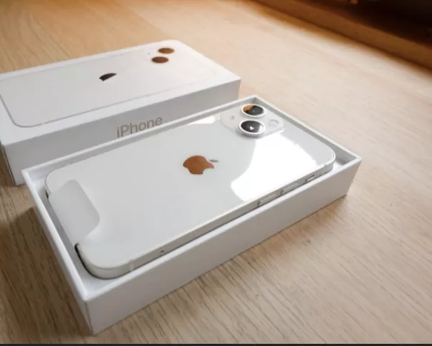 Iphone 13 - 256 Gb - Image 4