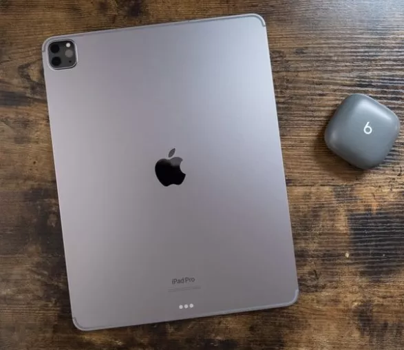 Ipad Pro 6th Gen 2022 Wi-fi Only 256 Gb - Image 5