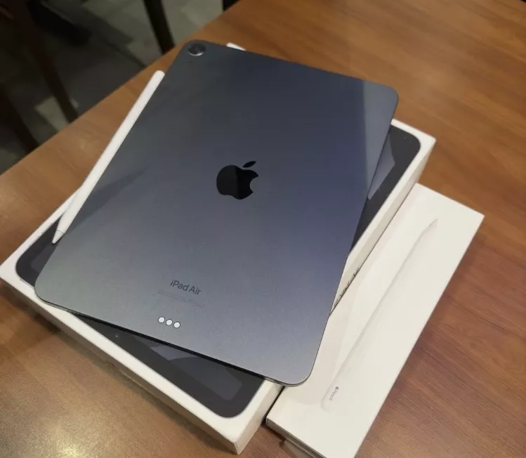 Ipad Air 5th Gen 2022 Wi-fi+cellular 256gb - Image 2