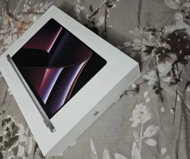 Macbook Pro 2023 - 512 Gb - 18gb Unified Memory M3 Pro Chip - Image 4