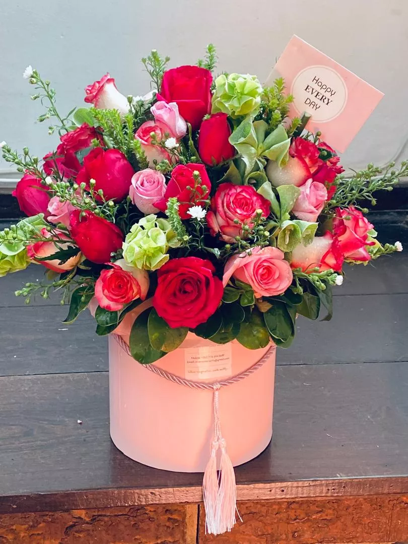 Fresh Flower Box Of Love Arrangement - Image 2