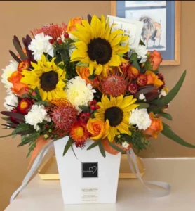 Small But Thoughtful Flower Arrangements For Any Occasion