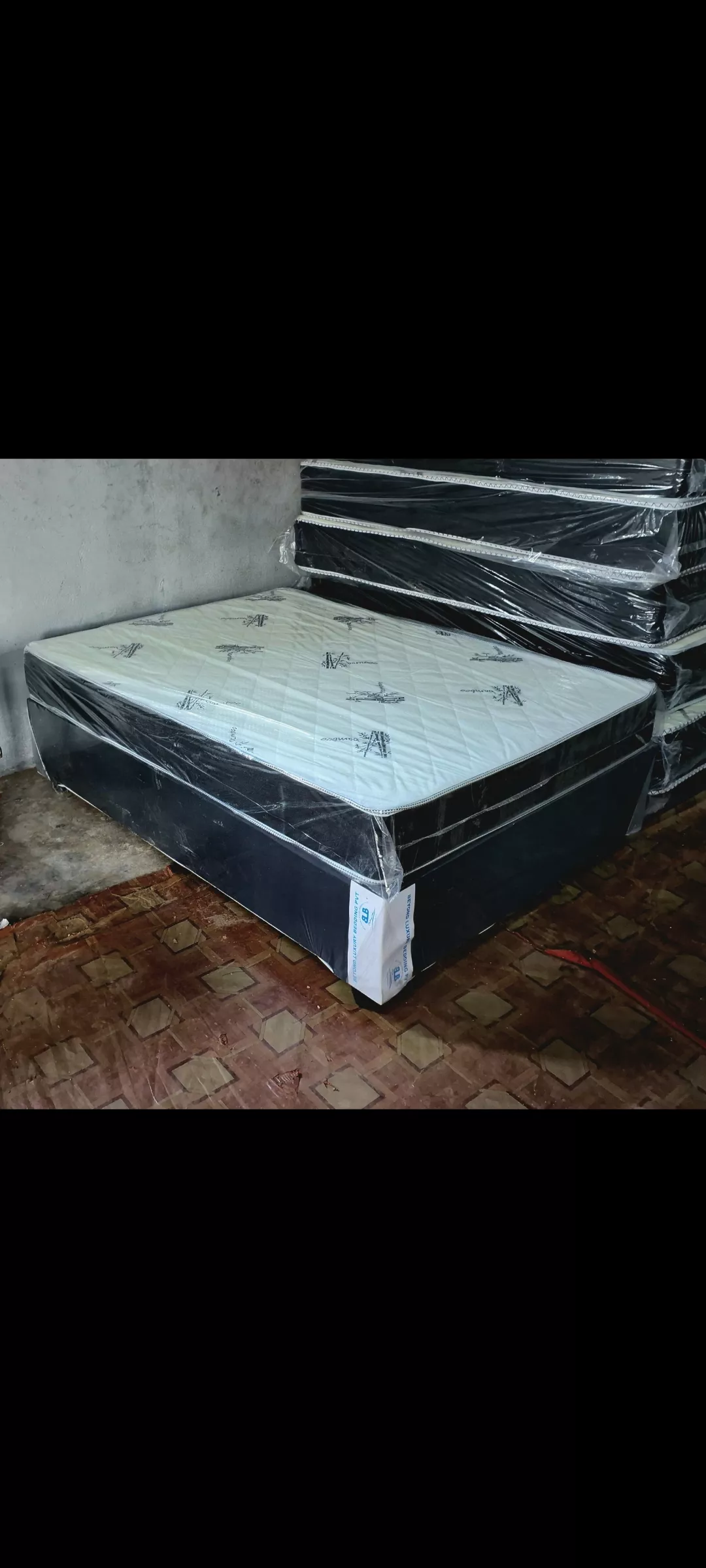 Compressed Foam Queen Bed