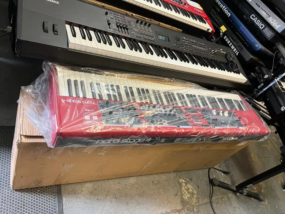 Nord Stage 4 88 Key Hammer-action Keyboard Piano/synth/organ W/pedal - Image 2