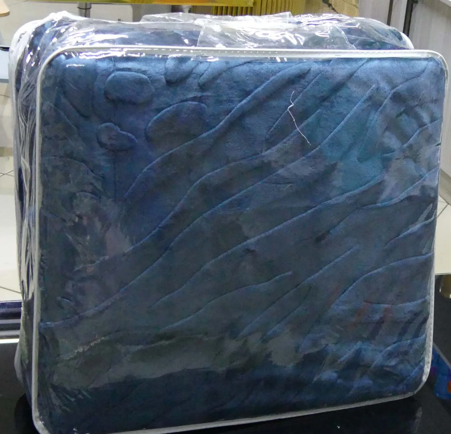 Soft Mink Pandora Cosy Blanket - Image 4