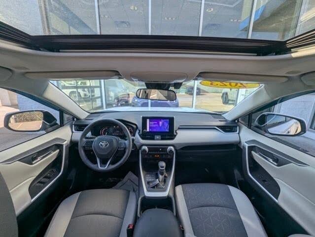 Selling My 2023 Toyota Rav XLE AWD - Image 5